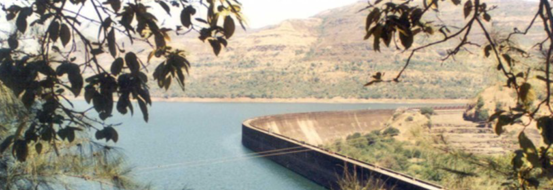 Mulshi Gravity Dam | Height – 50.6 m | Length – 1011 m